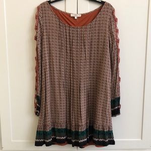 Women’s dress L